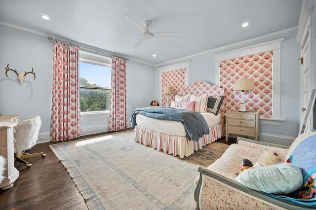 $2,250,000 | 1112 Elizabeth Boulevard, Fort Worth, TX 76110