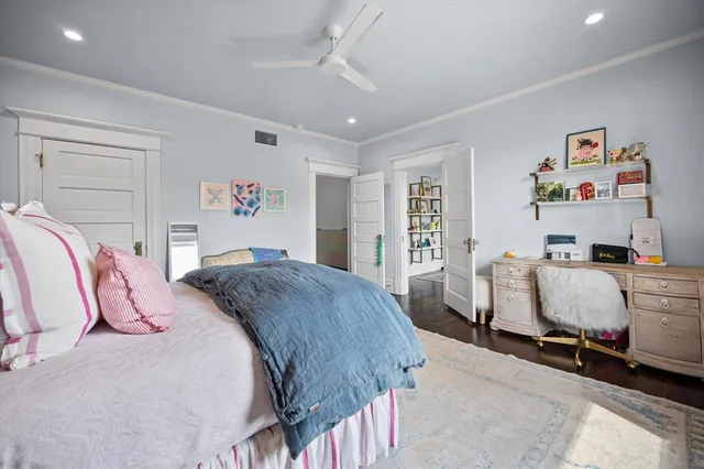 $2,250,000 | 1112 Elizabeth Boulevard, Fort Worth, TX 76110