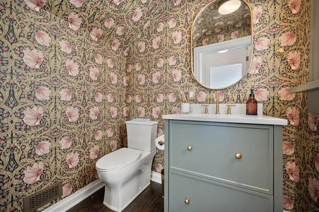 $2,250,000 | 1112 Elizabeth Boulevard, Fort Worth, TX 76110