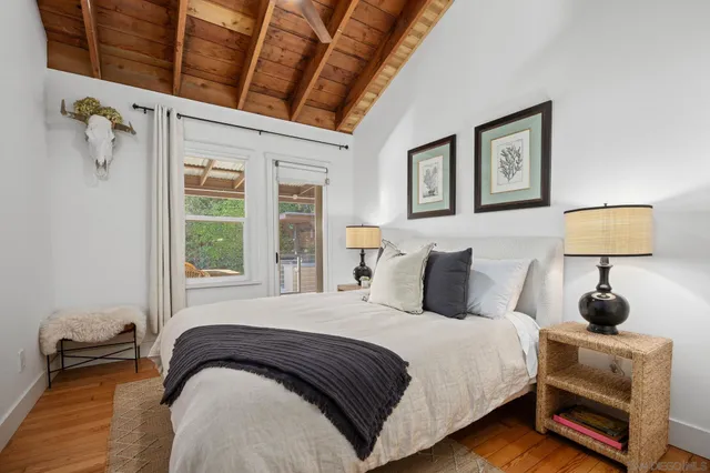 $4,995,000 | 554 Stratford Drive, Encinitas, CA 92024