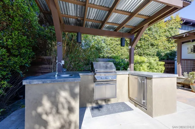 $4,995,000 | 554 Stratford Drive, Encinitas, CA 92024