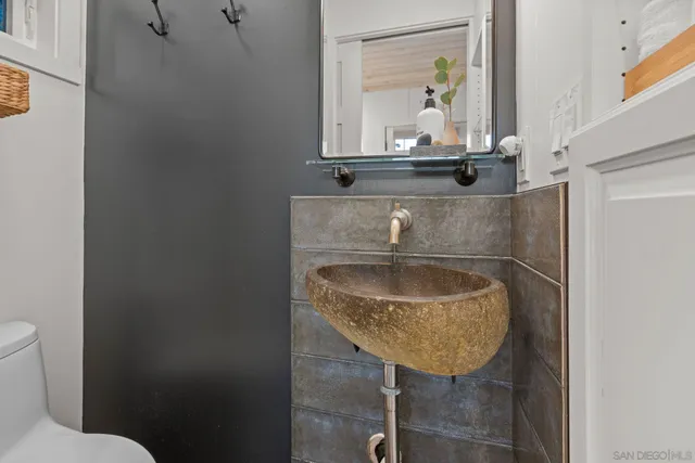 $4,995,000 | 554 Stratford Drive, Encinitas, CA 92024