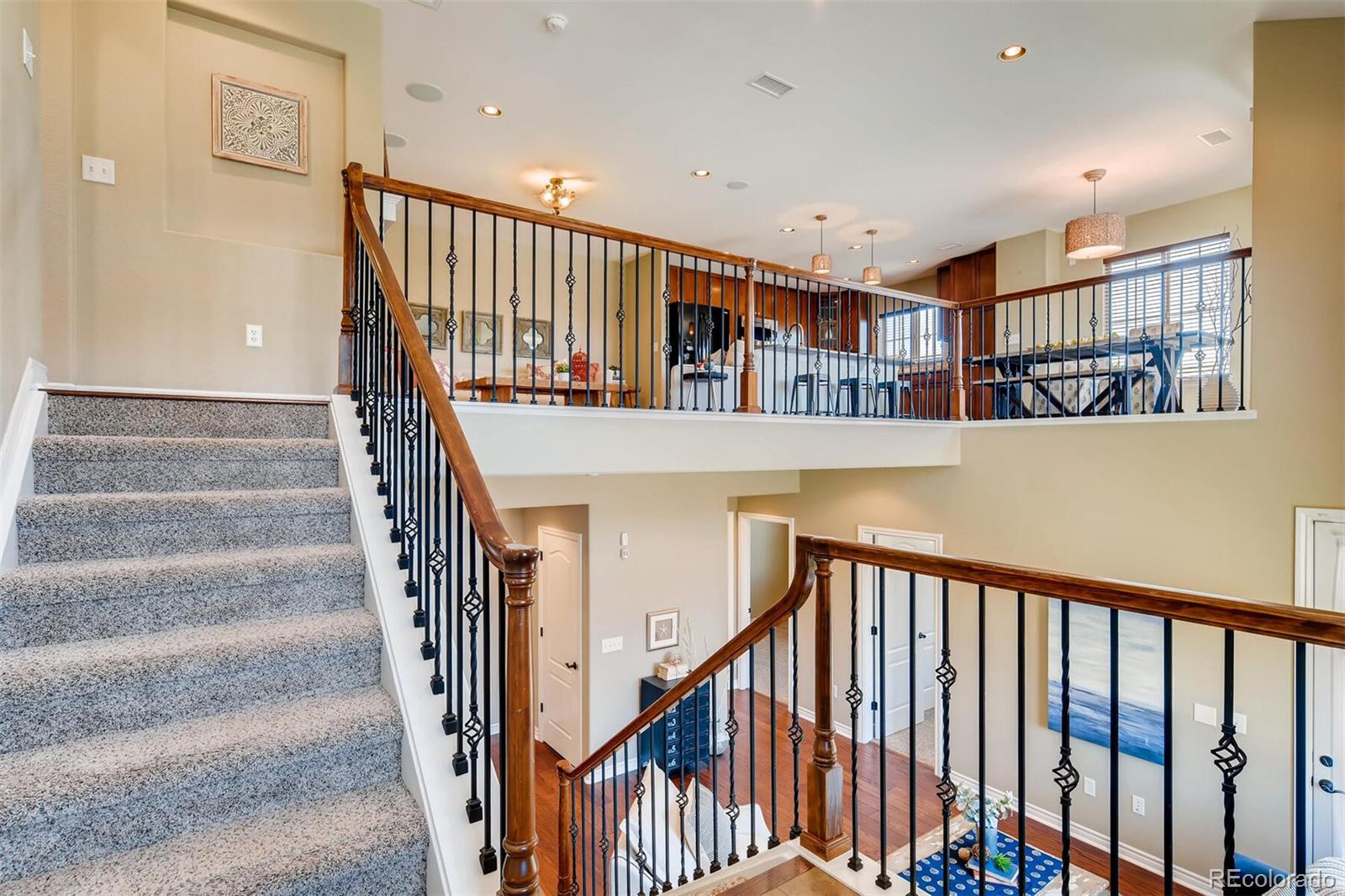 9139 Viaggio Way Highlands Ranch, CO 80126 - Photo 5 of 26 Gallery Image 5