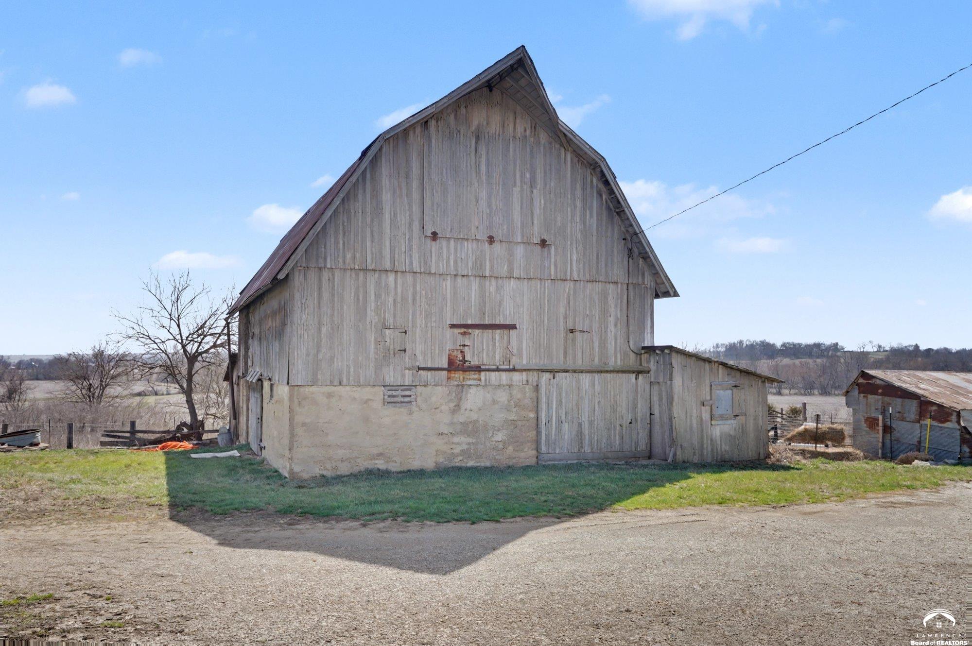 451 North 200 Road Overbrook, KS 66524 - Photo 23 of 31