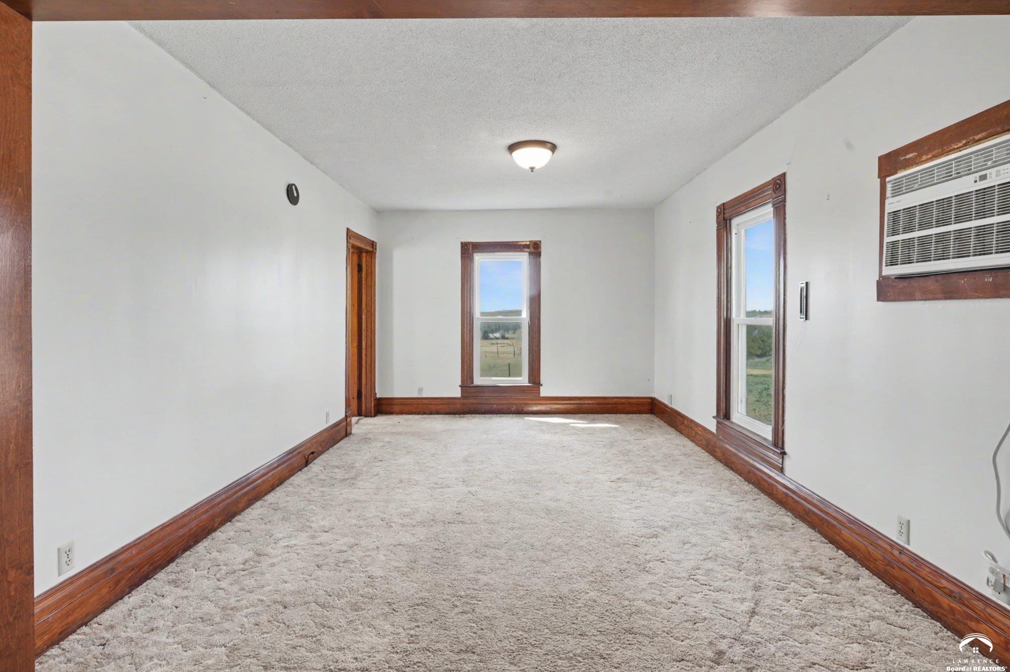 451 North 200 Road Overbrook, KS 66524 - Photo 8 of 31