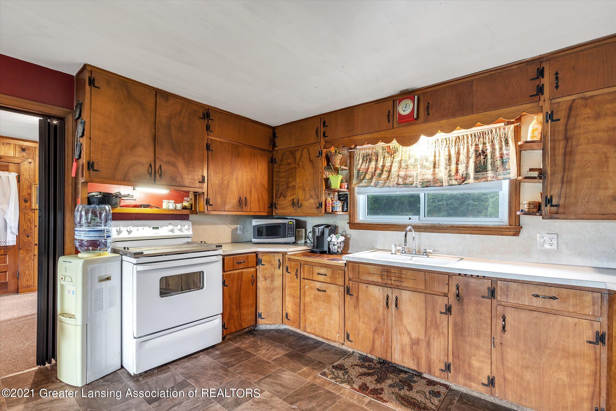 1085 Grovenburg Road Holt, MI 48842 - Photo 9 of 39 10-1085-Grovenburg-Rd-WindowStill-Real-E