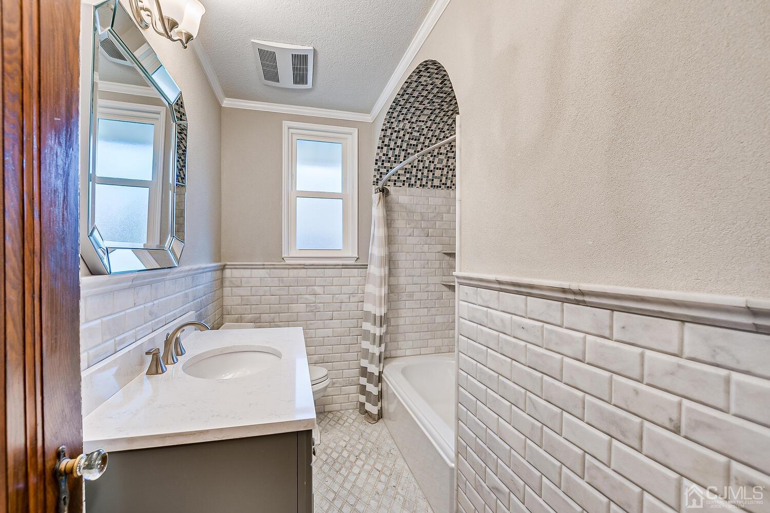 95 Spring Street Metuchen, NJ 08840 - Photo 23 of 28 Gallery Image 23