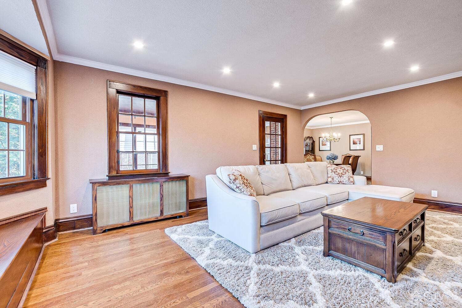 95 Spring Street Metuchen, NJ 08840 - Photo 5 of 28 Gallery Image 5