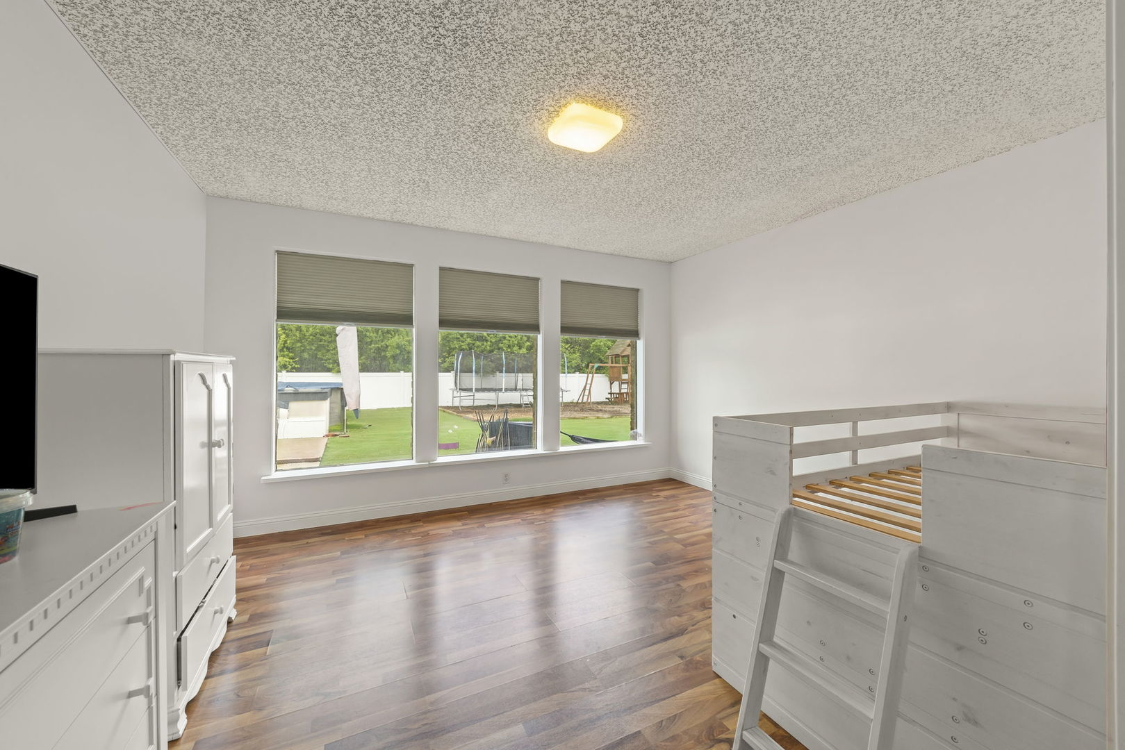 2245 Hawthorne Road Homewood, IL 60430 - Photo 17 of 22 Gallery Image 17