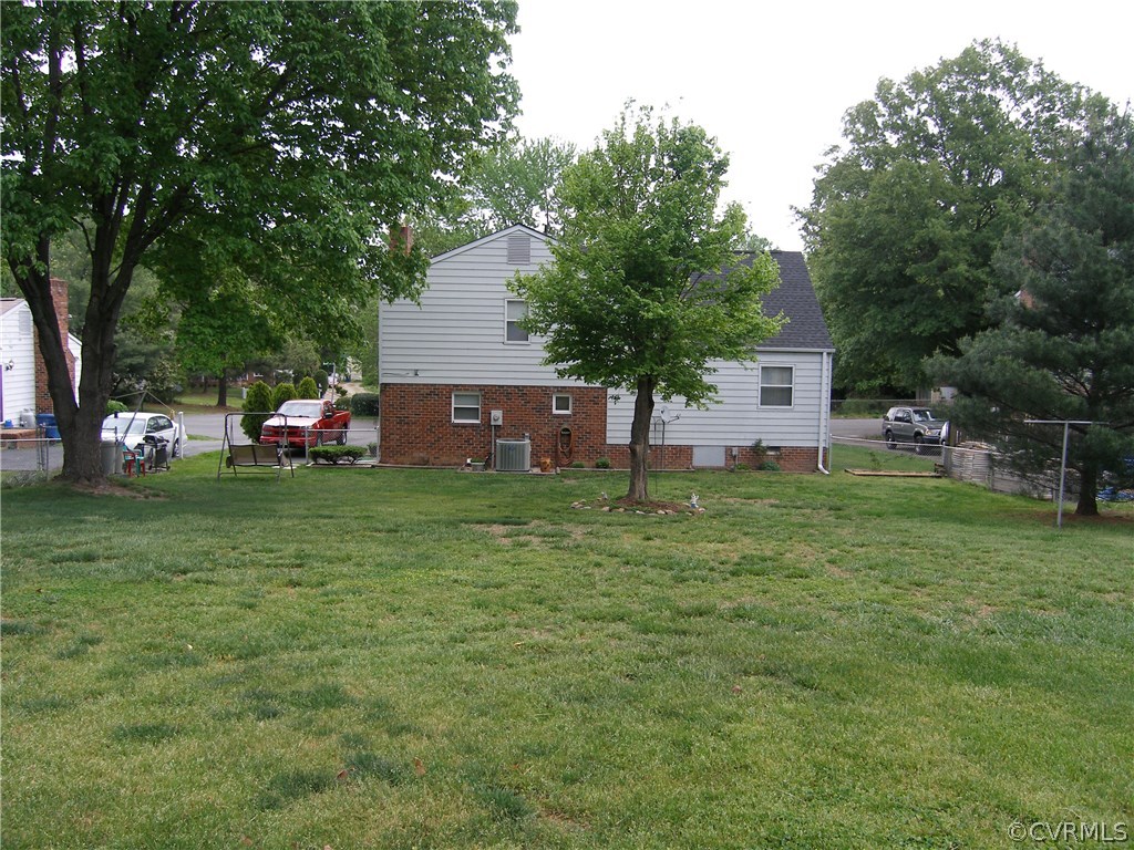 800 Whiffletree Road North Chesterfield, VA 23236 - Photo 13 of 47 Rear View of 800 Whiffletree Road