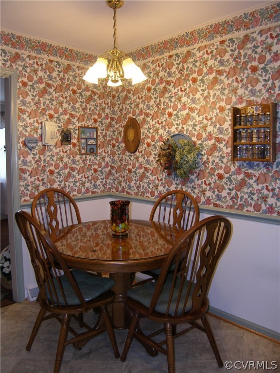 800 Whiffletree Road North Chesterfield, VA 23236 - Photo 27 of 47 Eat-in Area of the Kitchen