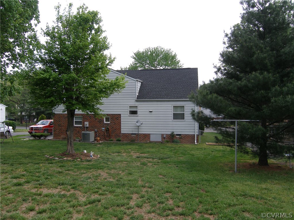 800 Whiffletree Road North Chesterfield, VA 23236 - Photo 10 of 47 Rear View of 800 Whiffletree Road