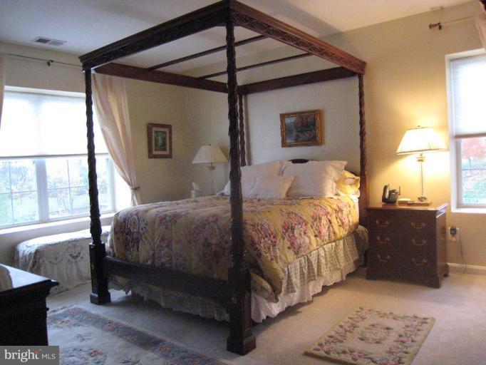 12350 Rosslare Ridge Road, Unit 201 Lutherville-Timonium, MD 21093 - Photo 11 of 19 Master Bedroom