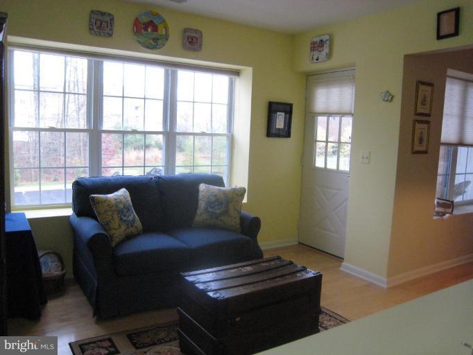 12350 Rosslare Ridge Road, Unit 201 Lutherville-Timonium, MD 21093 - Photo 4 of 19 Family Room