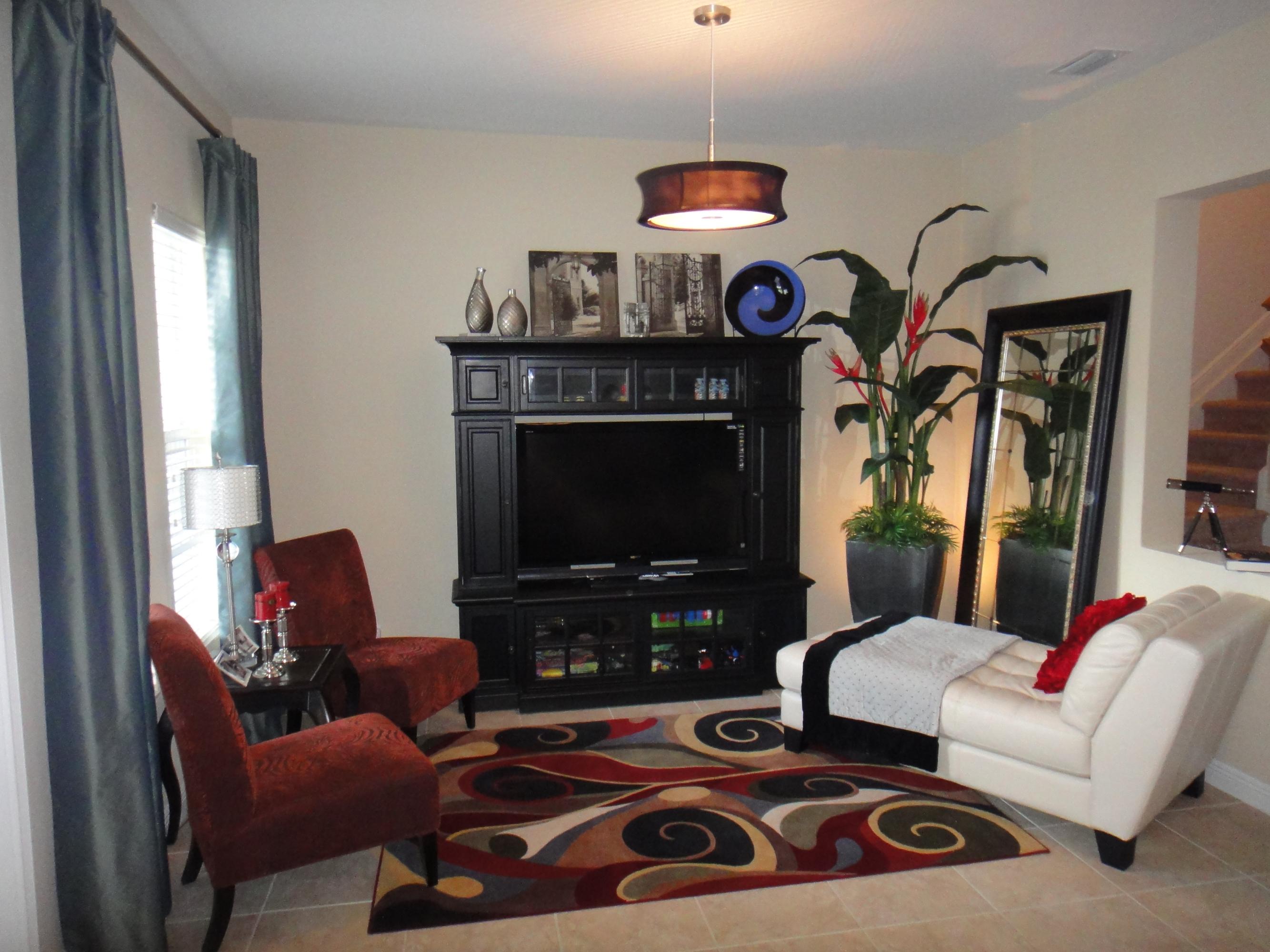 819 Northwest 82nd Place Boca Raton, FL 33487 - Photo 2 of 17 Family