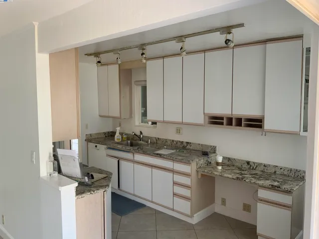 $430,000 | 1590 Sunnyvale Avenue, Unit 31, Walnut Creek, CA 94597