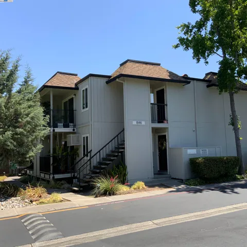 $430,000 | 1590 Sunnyvale Avenue, Unit 31, Walnut Creek, CA 94597