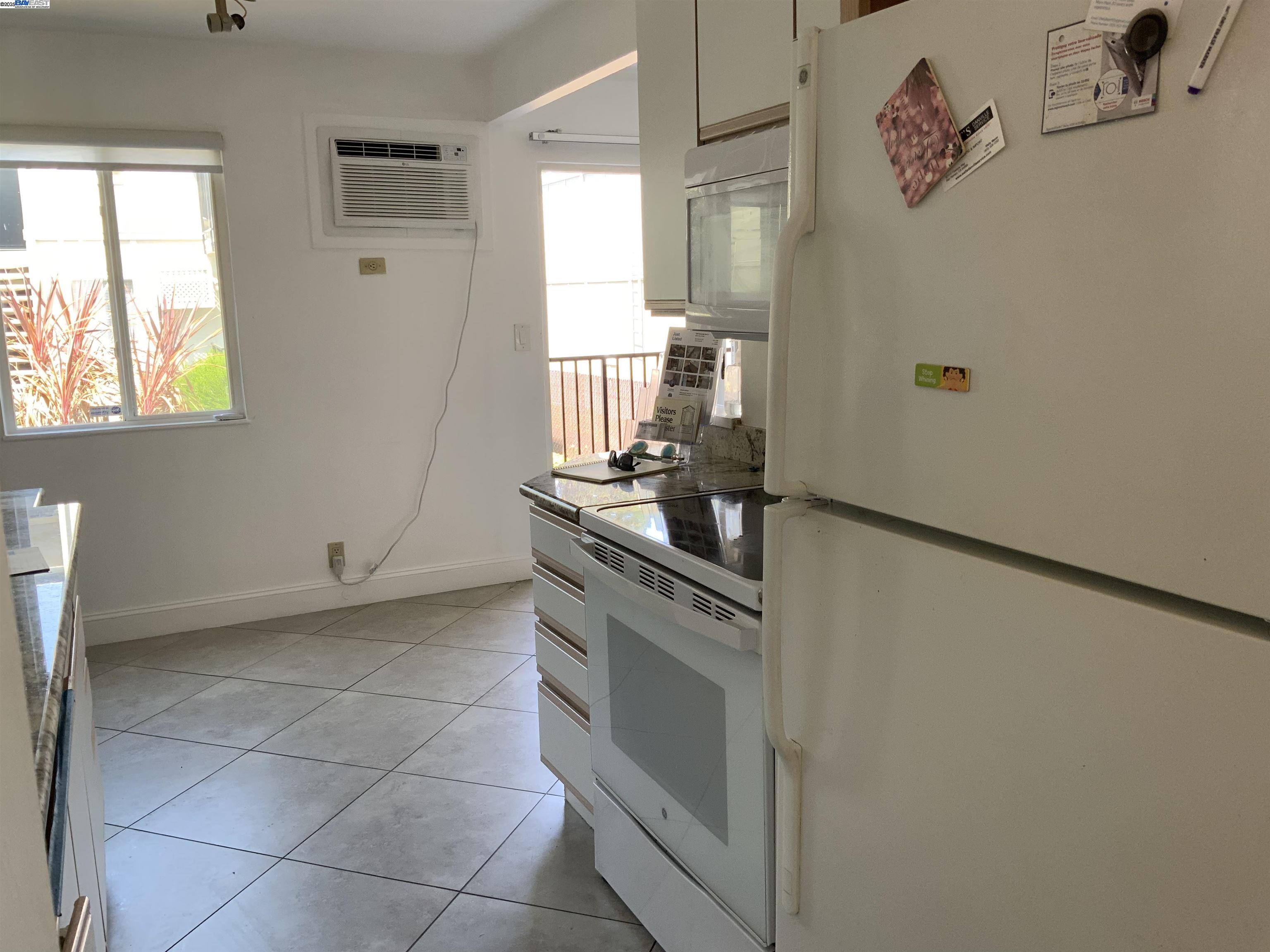 1590 Sunnyvale Avenue, Unit 31 Walnut Creek, CA 94597 - Photo 5 of 29