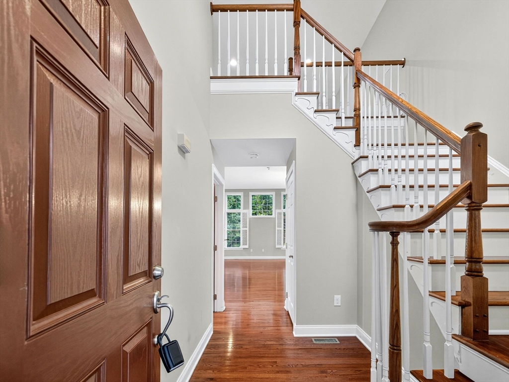 3 Pondside Lane, Unit 3 Bolton, MA 01740 - Photo 3 of 30