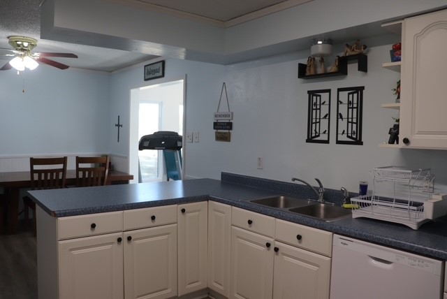 913 Seventh Street Lexington, TX 78947 - Photo 15 of 34