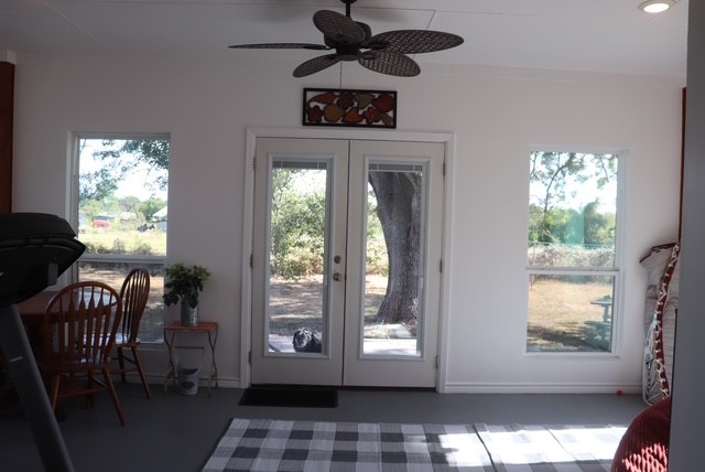 913 Seventh Street Lexington, TX 78947 - Photo 18 of 34