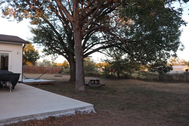 913 Seventh Street Lexington, TX 78947 - Photo 33 of 34