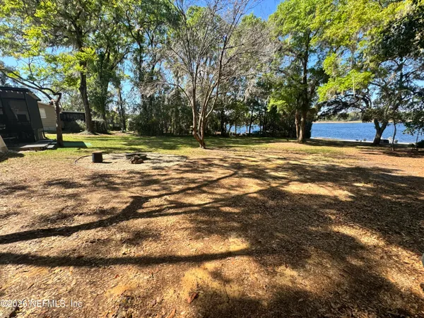 $400,000 | 113 Stock Avenue, Interlachen, FL 32148