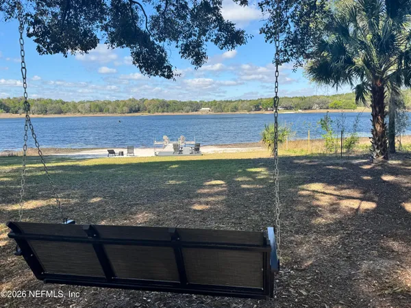 $400,000 | 113 Stock Avenue, Interlachen, FL 32148