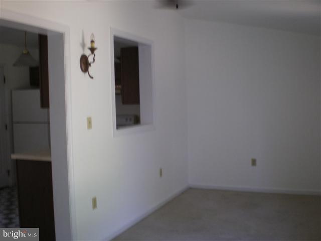 382 Cardinal Road Lititz, PA 17543 - Photo 4 of 6
