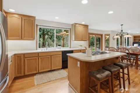 $1,850,000 | 24135 Southeast 16th Place, Sammamish, WA 98075