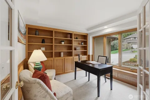 $1,850,000 | 24135 Southeast 16th Place, Sammamish, WA 98075