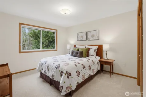 $1,850,000 | 24135 Southeast 16th Place, Sammamish, WA 98075