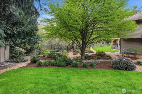 $1,850,000 | 24135 Southeast 16th Place, Sammamish, WA 98075