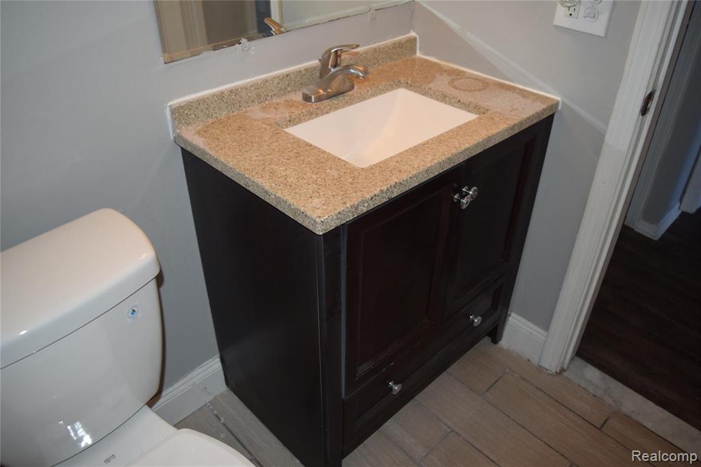 2177 Decker Road, Unit 53 Walled Lake, MI 48390 - Photo 14 of 16