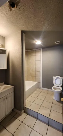 $279,900 | 935 West Greenfield Avenue, Milwaukee, WI 53204