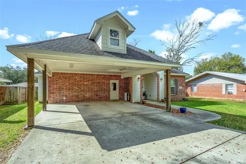 $255,000 | 1913 Sikes Avenue, Westlake, LA 70669