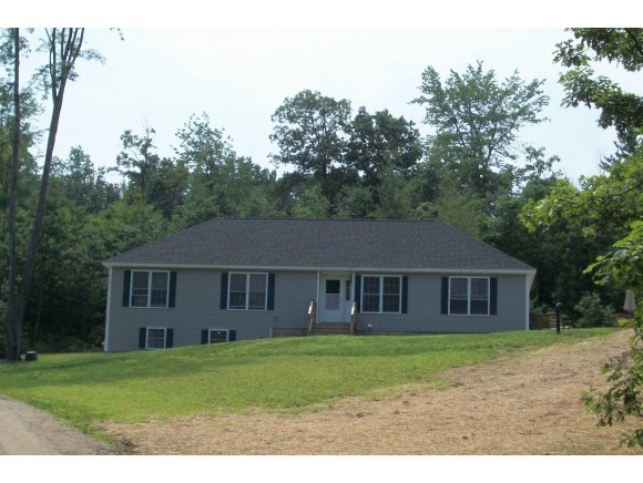 3 Higgins Road Chichester, NH 03258 - Photo 1 of 1