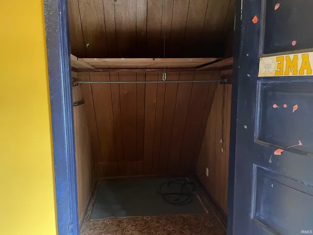 $189,500 | 501 C Street, La Porte, IN 46350