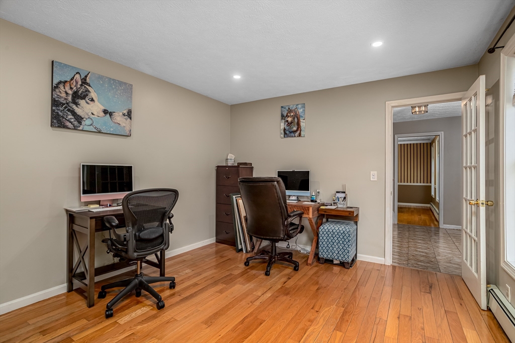 136 River Road Pepperell, MA 01463 - Photo 6 of 42 Gallery Image 6