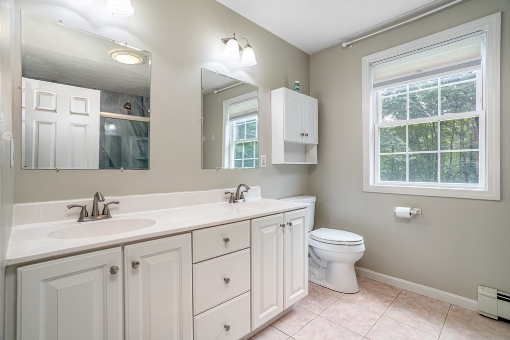 136 River Road Pepperell, MA 01463 - Photo 8 of 42 Gallery Image 8