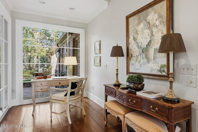 $965,000 | 114 Meadowbrook North, Jackson, MS 39211