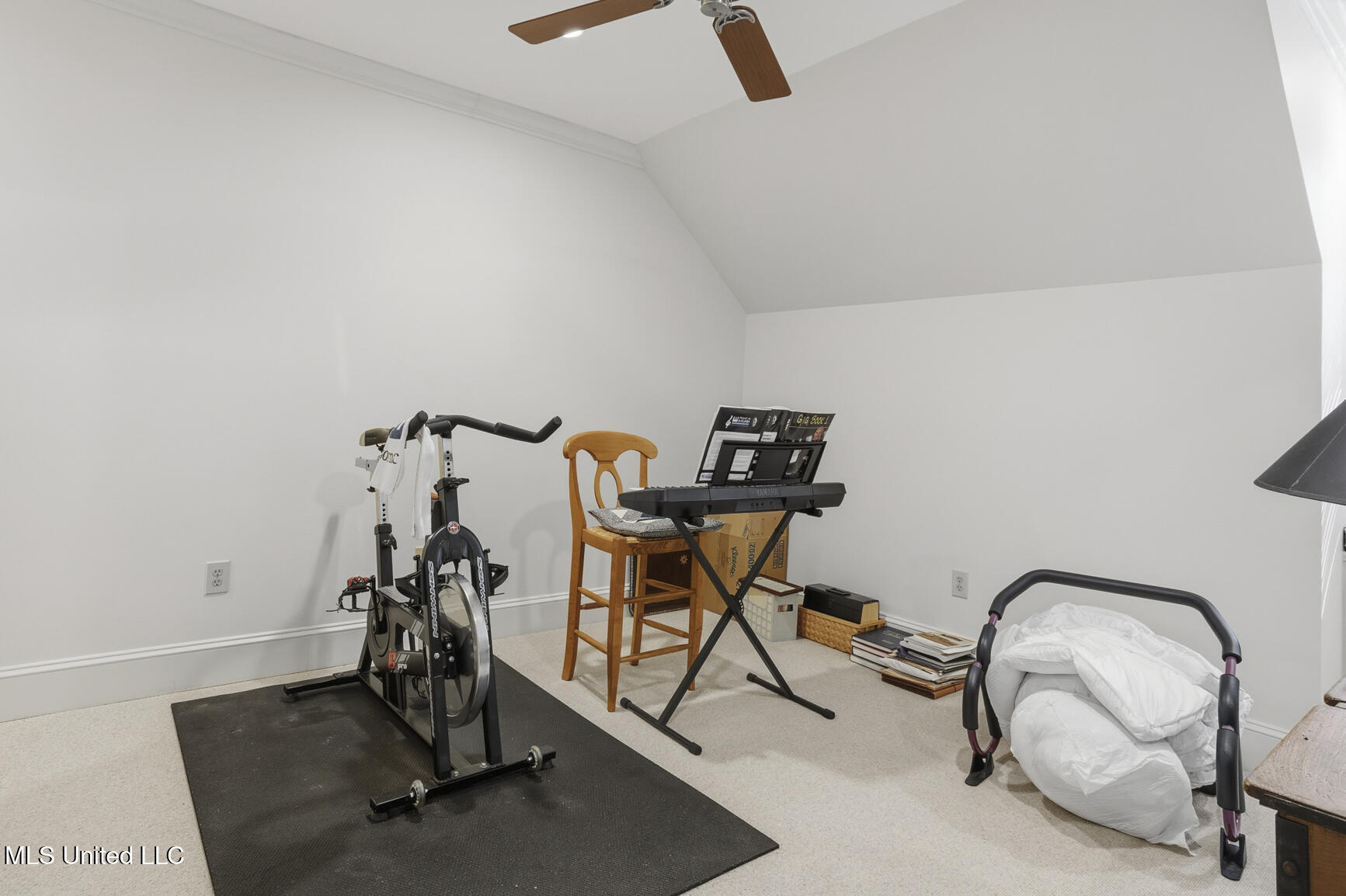 114 Meadowbrook North Jackson, MS 39211 - Photo 36 of 46 114 Meadowbrook N-33