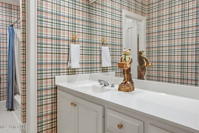 $965,000 | 114 Meadowbrook North, Jackson, MS 39211