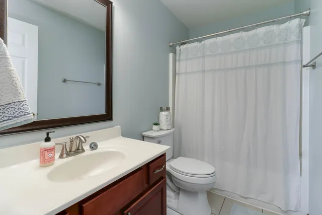 $325,000 | 2223 Bracebridge Road, Bloomington, IL 61705