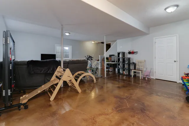 $325,000 | 2223 Bracebridge Road, Bloomington, IL 61705