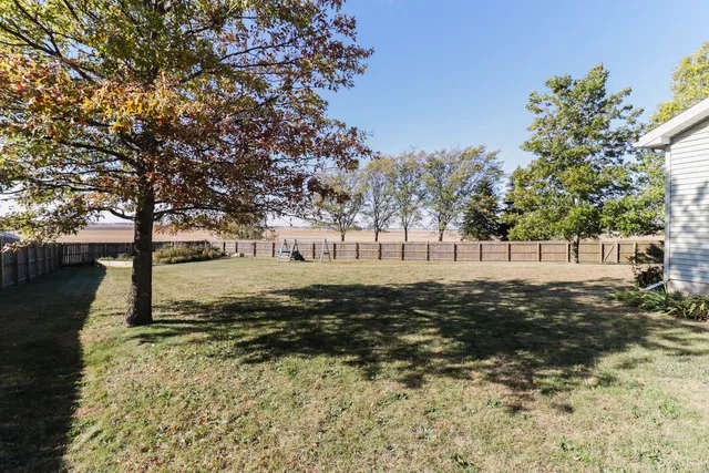 $325,000 | 2223 Bracebridge Road, Bloomington, IL 61705