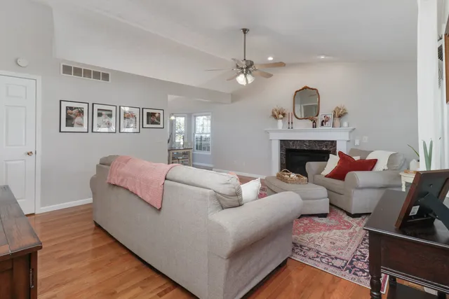 $325,000 | 2223 Bracebridge Road, Bloomington, IL 61705