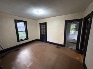 20 Hawthorne Street Springfield, MA 01105 - Photo 9 of 25