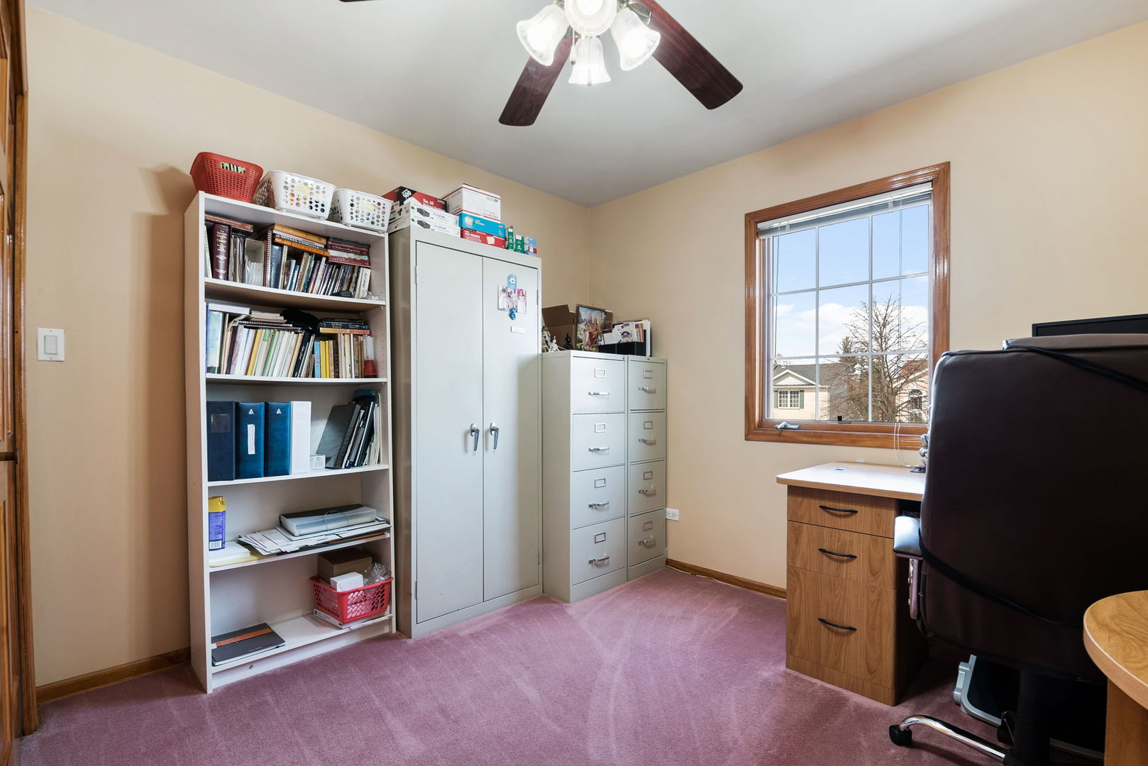 1612 Percy Lane Itasca, IL 60143 - Photo 13 of 20 a view of a livingroom with furniture and a window