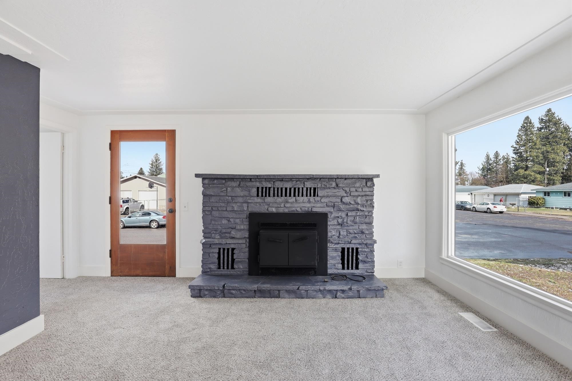 6423 North Washington Street Spokane, WA 99208 - Photo 5 of 34